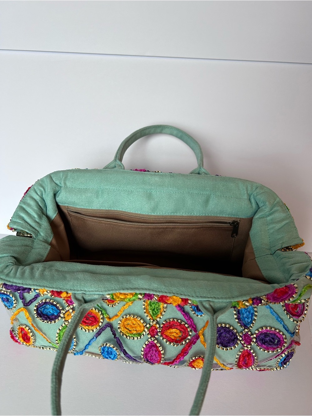 Atenti Suede Embroidered Clamshell Bag - NWOT - Made in USA - Picture 2 of 5